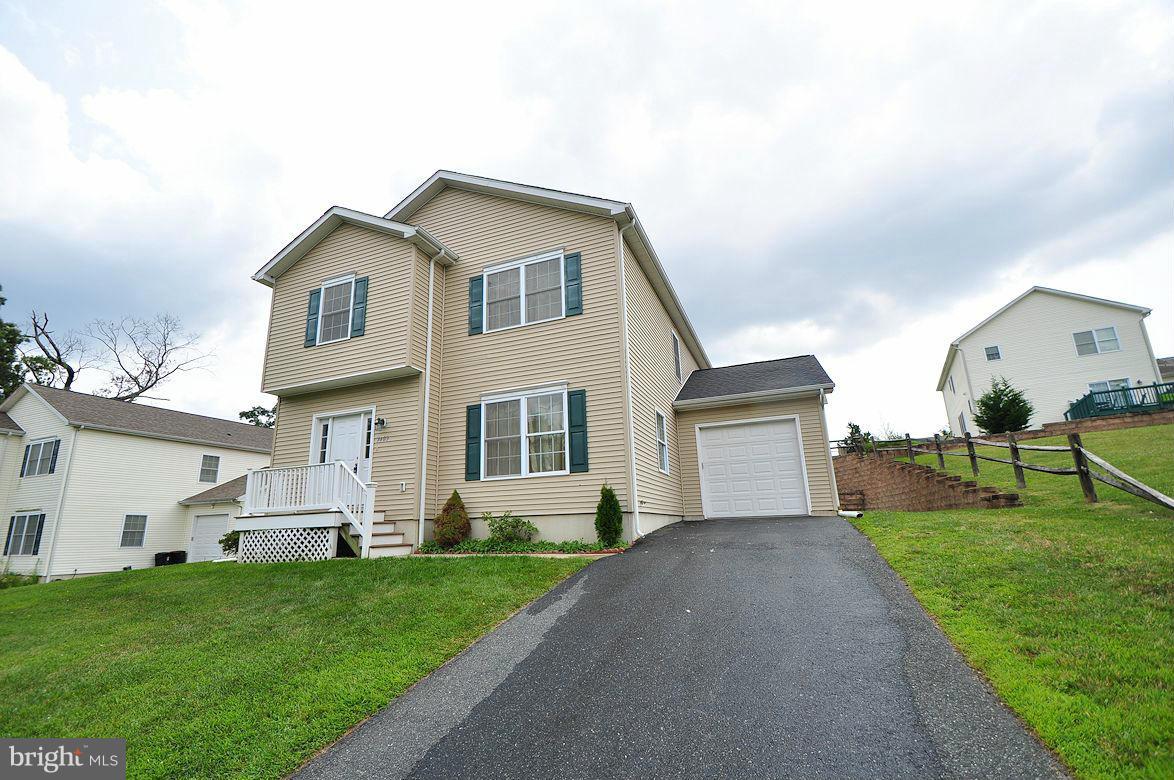 7403 Plainview Road Rosedale, MD 21237 - Photo 26 of 26 Exterior (Front)