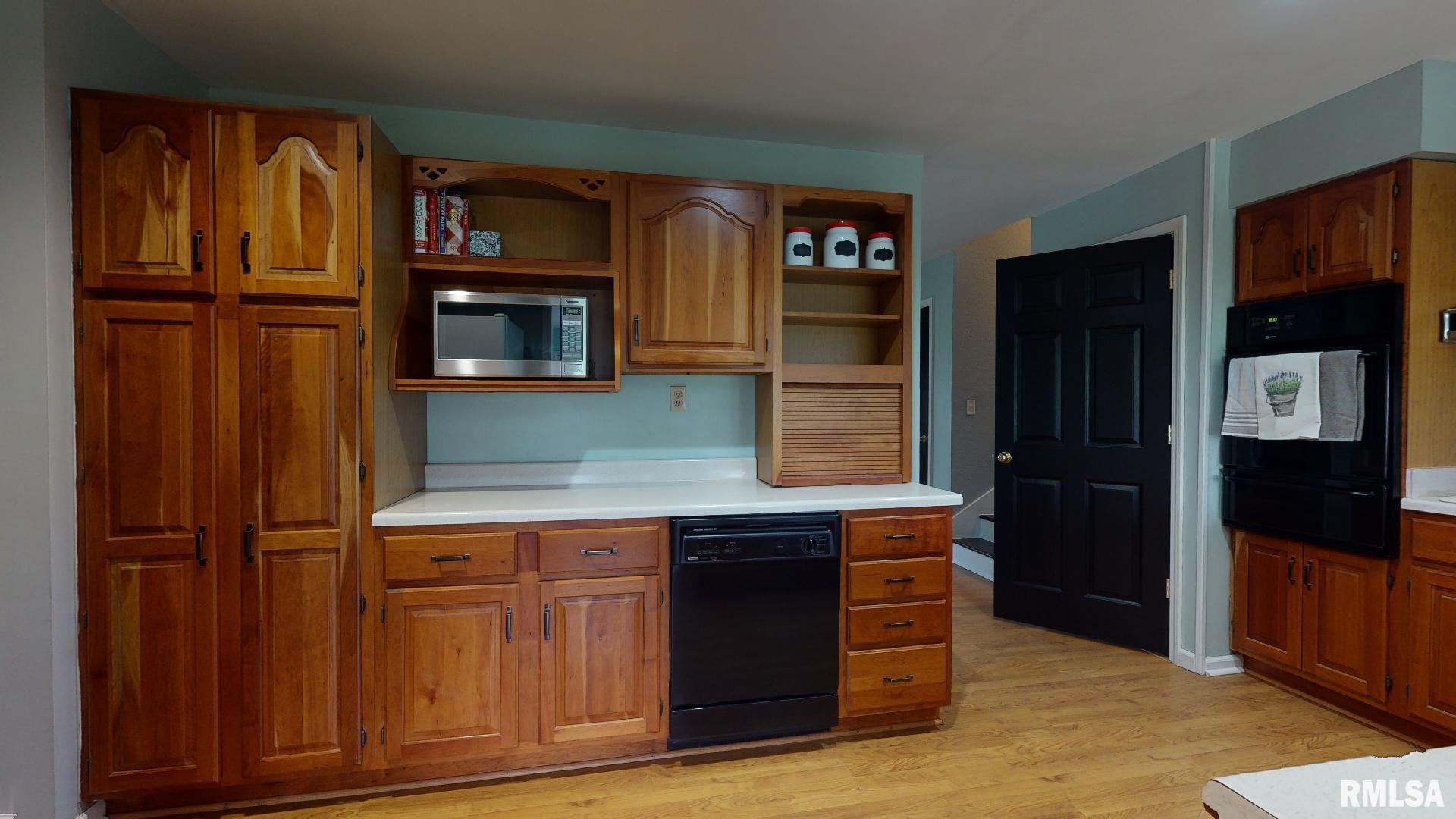 28 Ranger Drive Springfield, IL 62702 - Photo 8 of 25