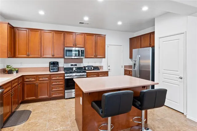 $395,000 | 1666 Beaver Creek, Unit A, Beaumont, CA 92223