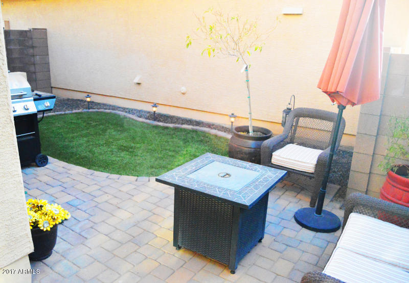 2232 South Buckaroo Trail Gilbert, AZ 85295 - Photo 8 of 20 Back patio