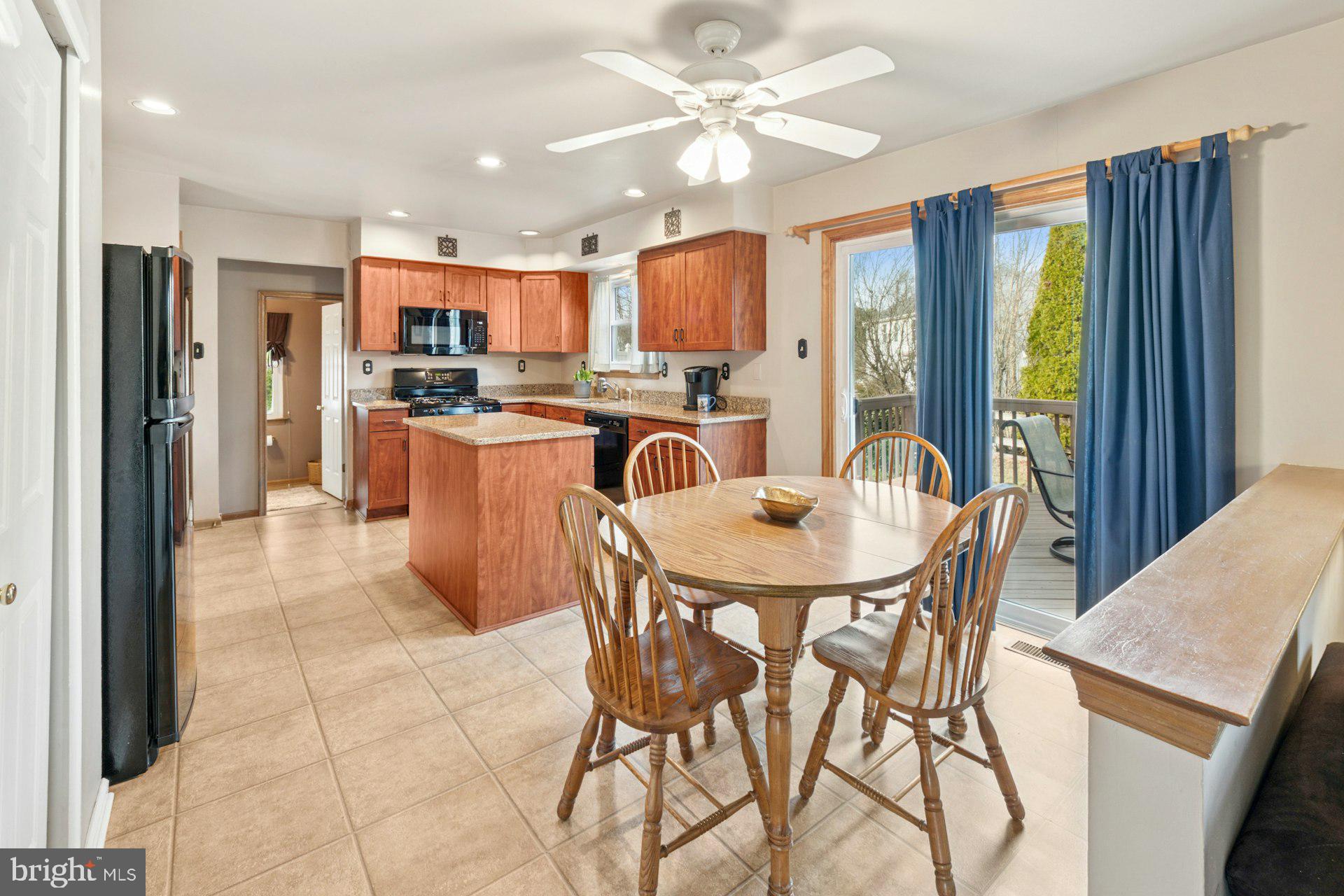 4963 Cabin Run Road Pipersville, PA 18947 - Photo 11 of 39 Gallery Image 11