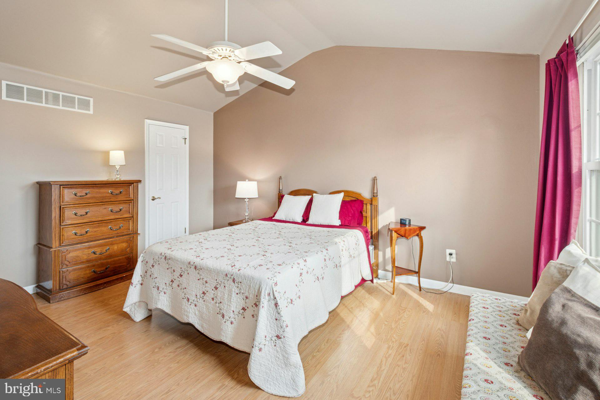 4963 Cabin Run Road Pipersville, PA 18947 - Photo 21 of 39 Gallery Image 21