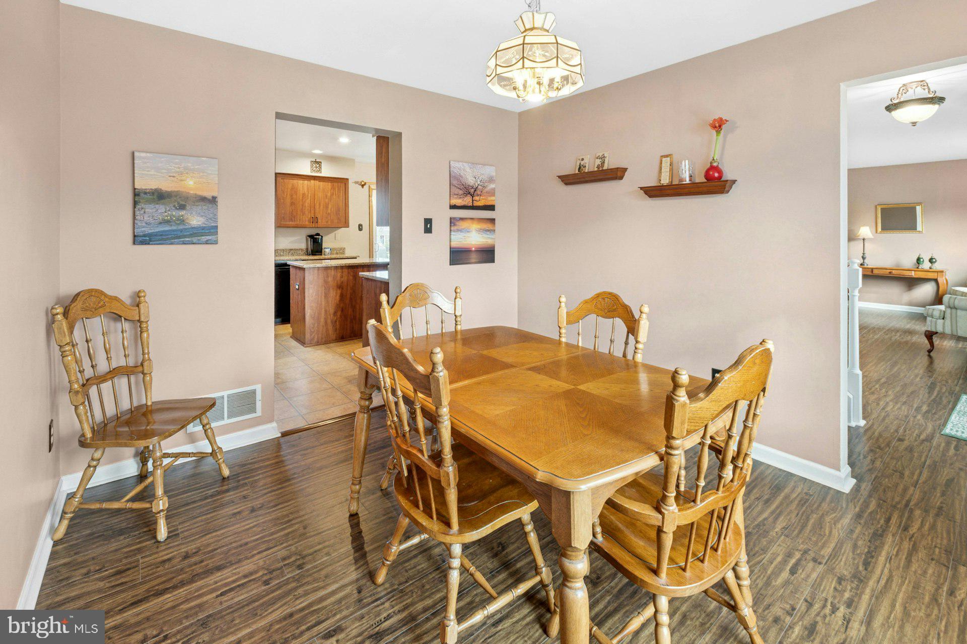 4963 Cabin Run Road Pipersville, PA 18947 - Photo 8 of 39 Gallery Image 8