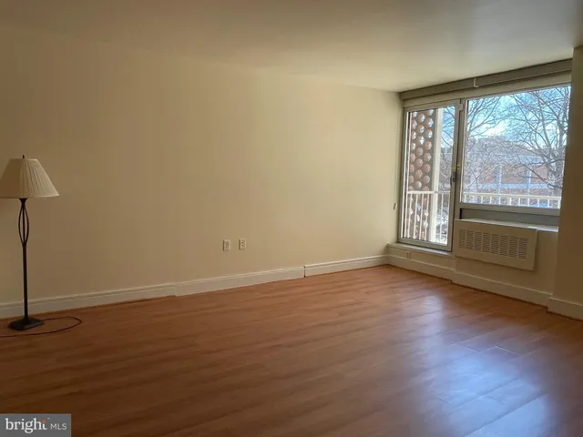 $1,600 | 800 4th Street Southwest, Unit N103, Washington, DC 20024