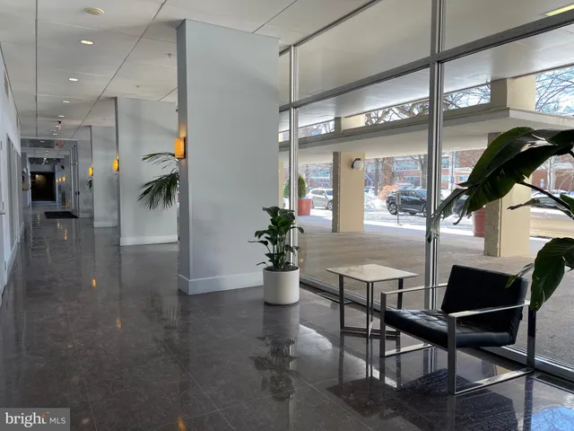 $1,600 | 800 4th Street Southwest, Unit N103, Washington, DC 20024