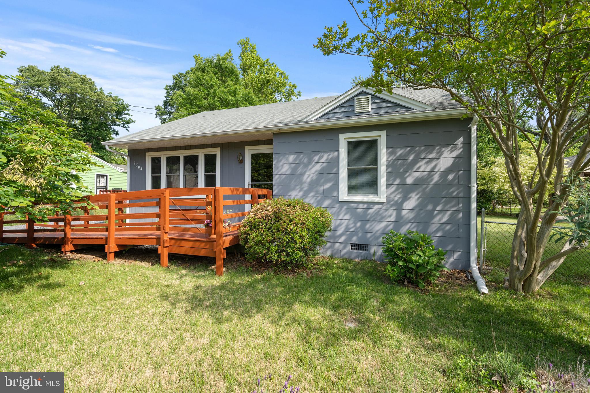 6304 Woodley Road Clinton, MD 20735 - Photo 1 of 32