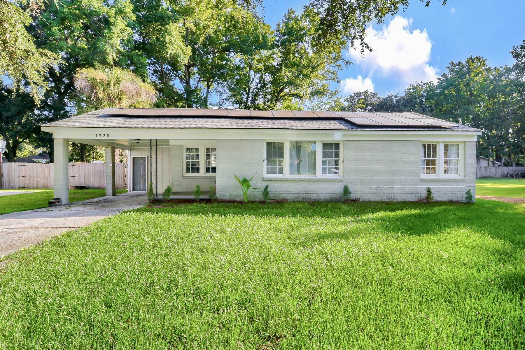 1720 Pinecrest Road Charleston, SC 29407 - Photo 1 of 24 -11A3183