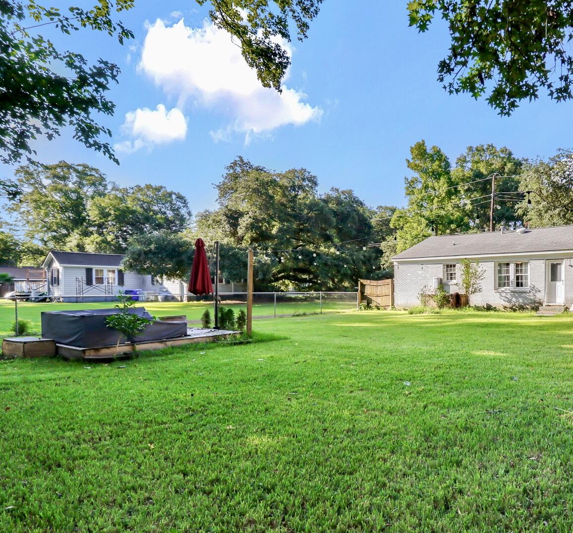 1720 Pinecrest Road Charleston, SC 29407 - Photo 23 of 24 -11A3211