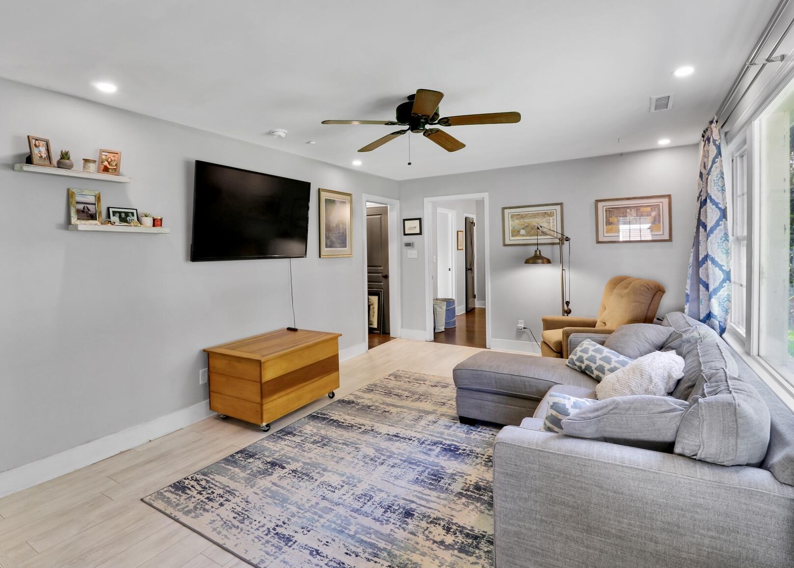 1720 Pinecrest Road Charleston, SC 29407 - Photo 7 of 24 -11A3231