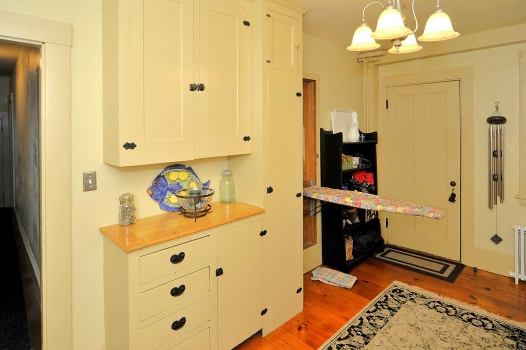 336 Broadway Hanover, MA 02339 - Photo 6 of 32