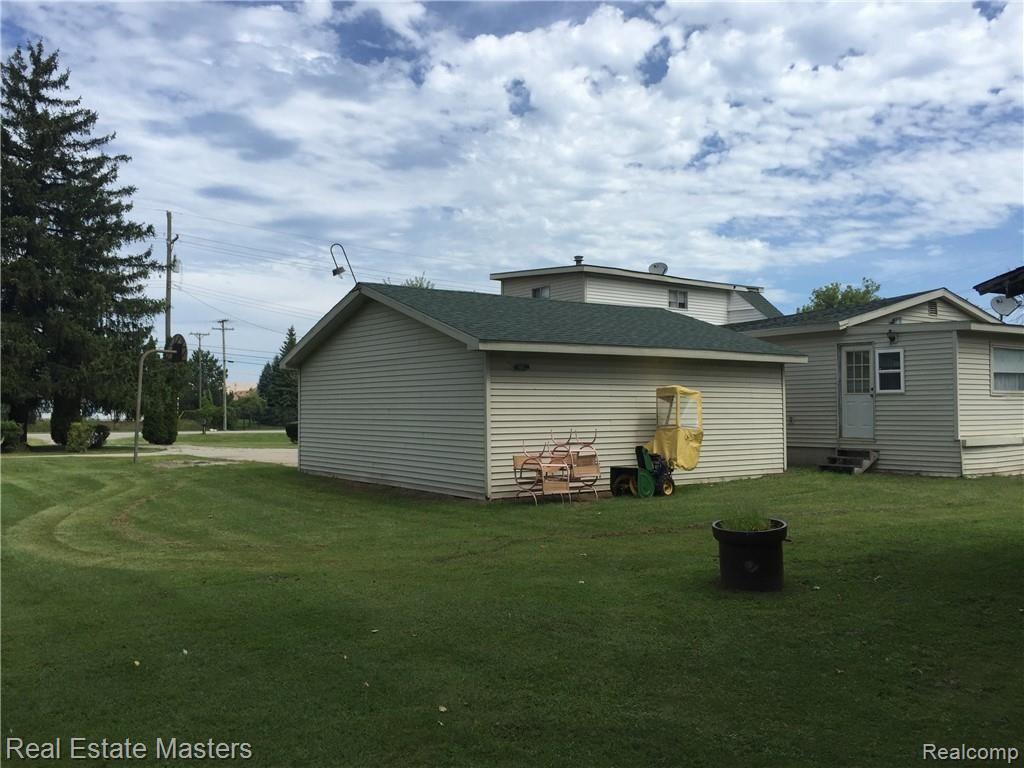3515 Dove Road Port Huron, MI 48060 - Photo 8 of 10 dove rear.JPG