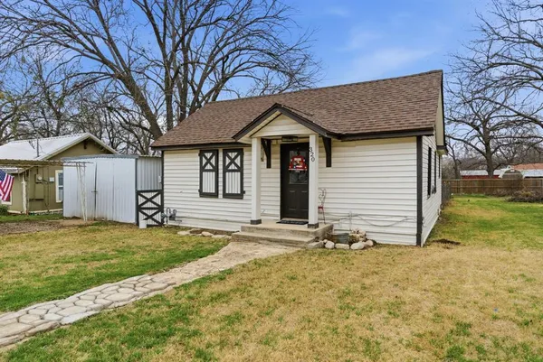 $128,000 | 320 North Park Street, Dublin, TX 76446