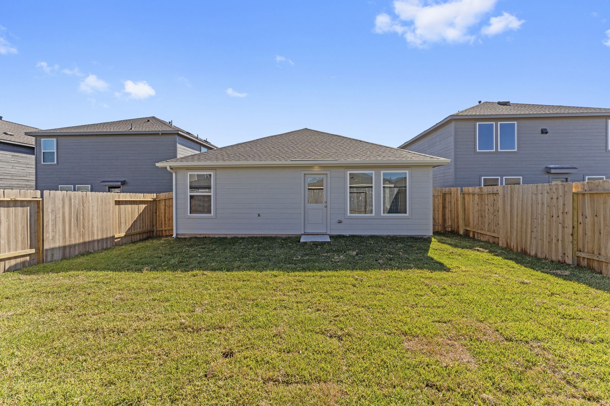 25392 Carnation Court Montgomery, TX 77316 - Photo 28 of 31 a backyard of a house