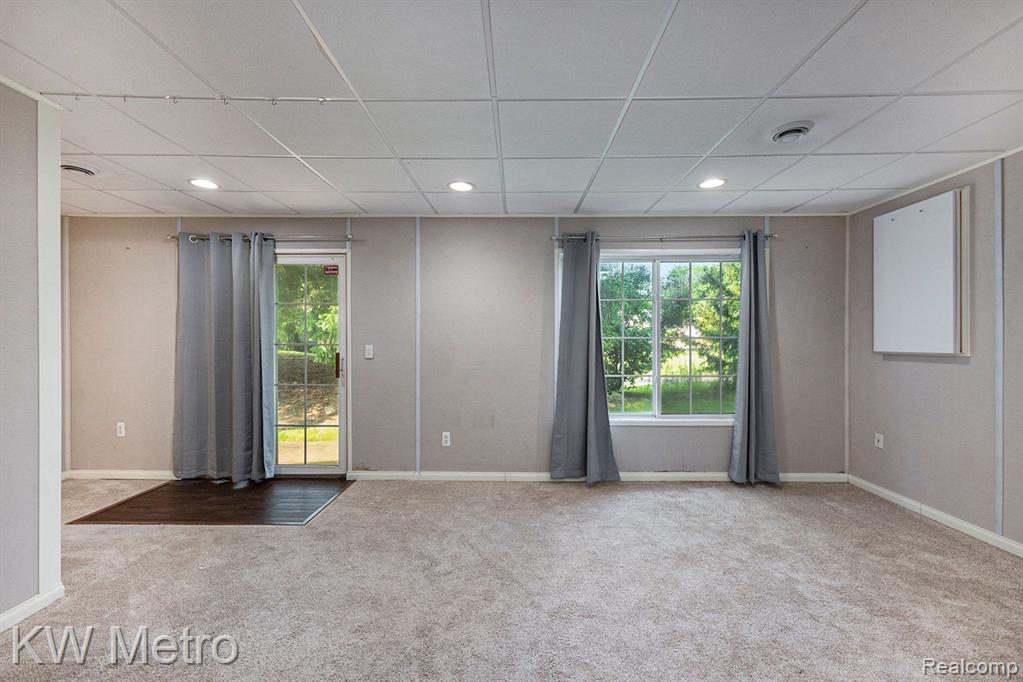 195 Oak Ridge Drive Pontiac, MI 48341 - Photo 21 of 28