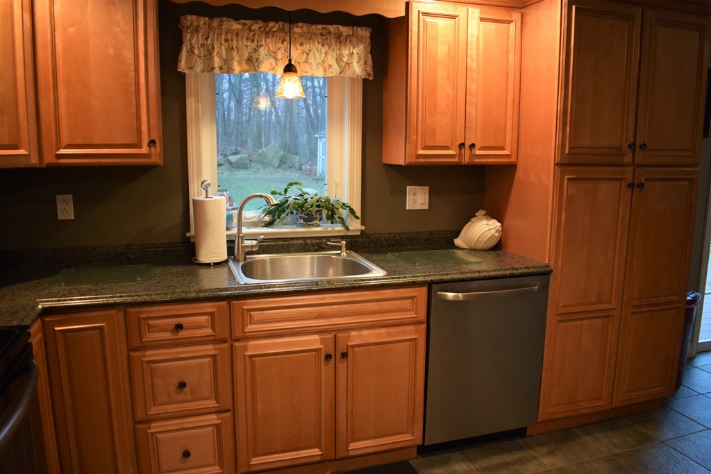 26 Lackey Dam Road Sutton, MA 01590 - Photo 6 of 30