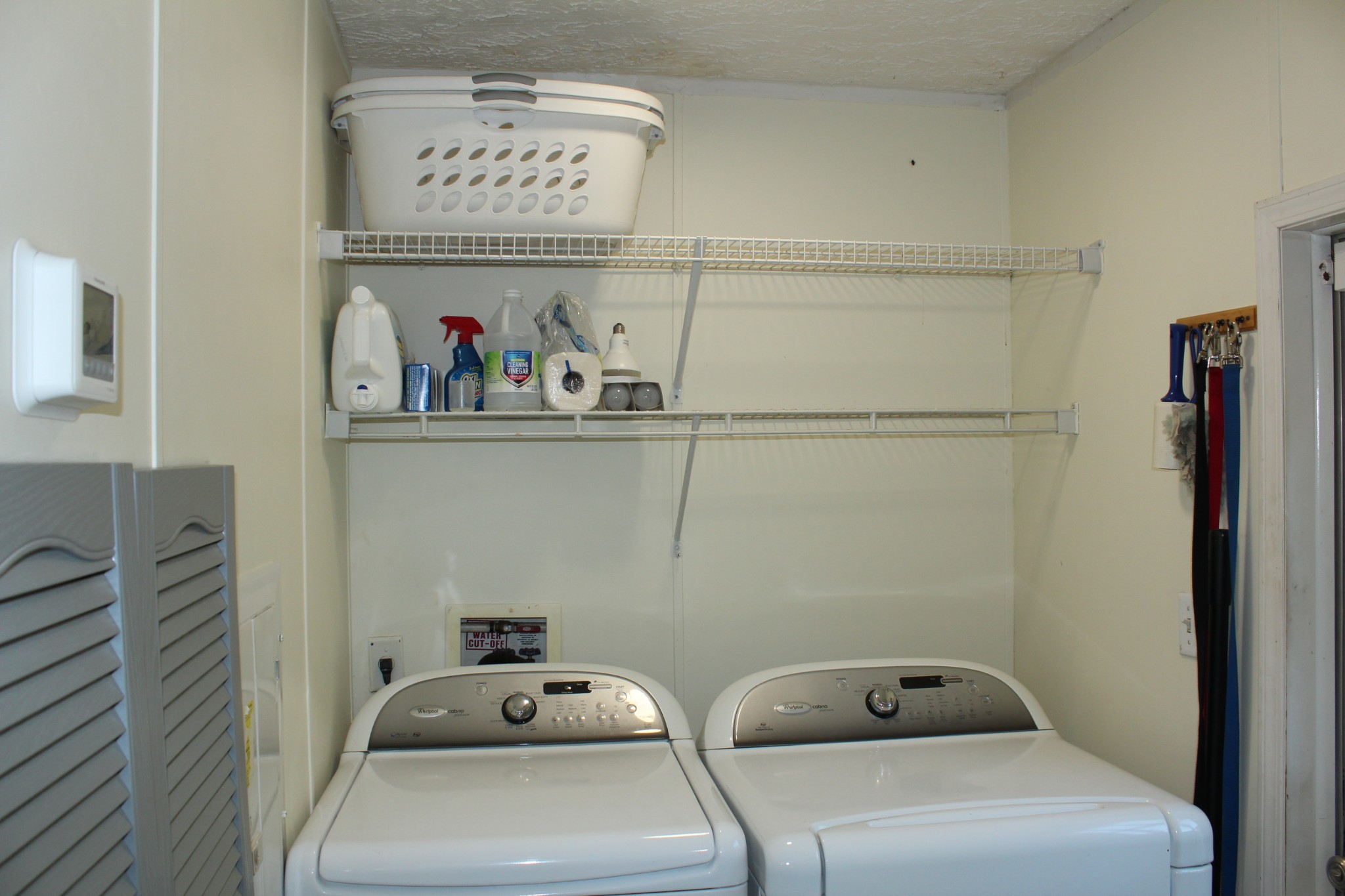 2808 Greer Road Goodlettsville, TN 37072 - Photo 12 of 37 a utility room with dryer and washer