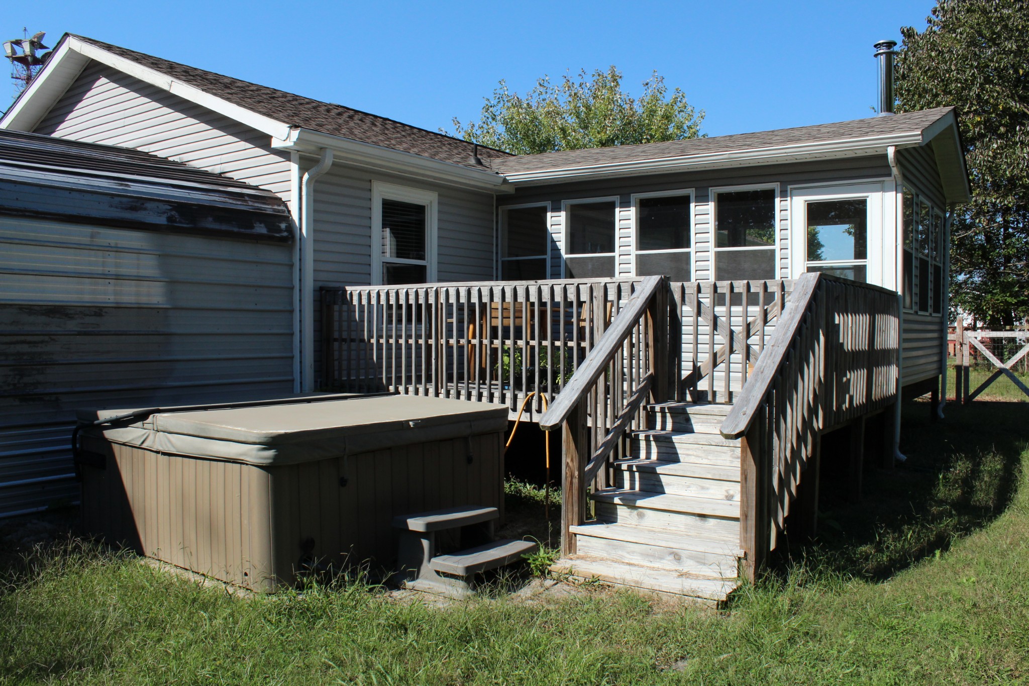 2808 Greer Road Goodlettsville, TN 37072 - Photo 19 of 37 a front view of a house with deck