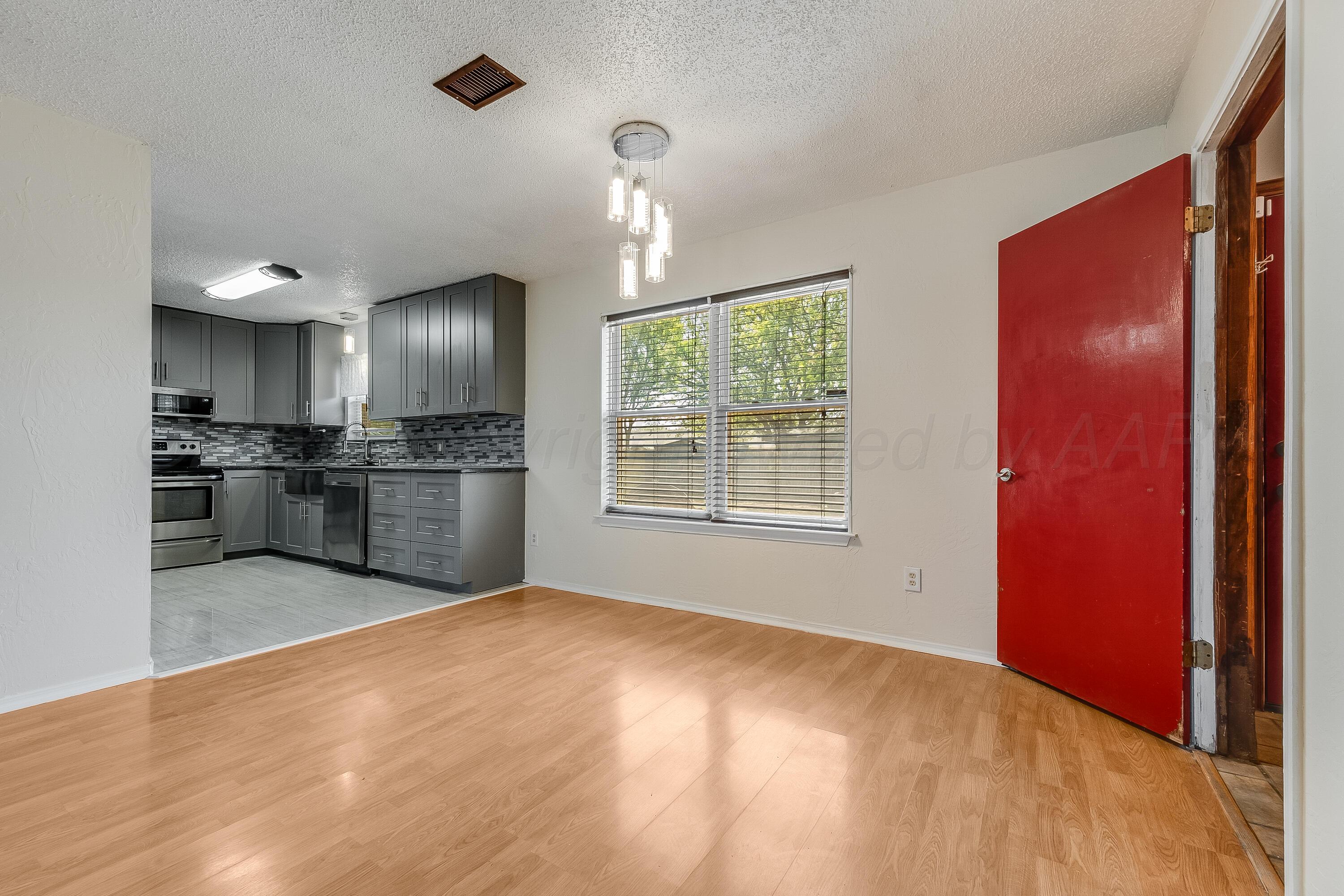 68 Hunsley Road Canyon, TX 79015 - Photo 8 of 22 Dining Area