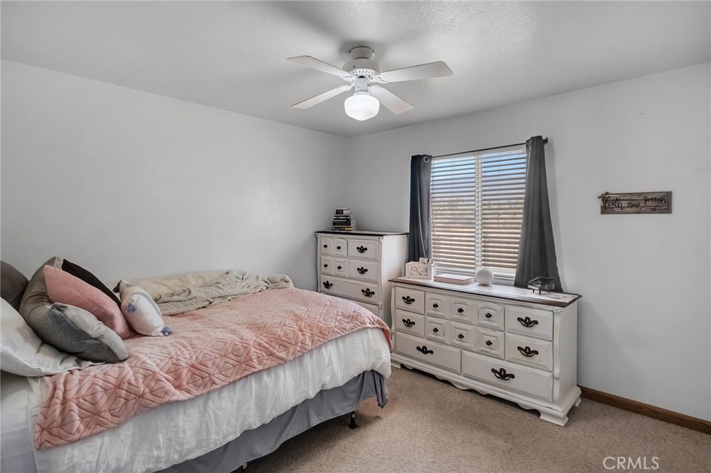 12274 Mountain Road Pinon Hills, CA 92372 - Photo 43 of 110