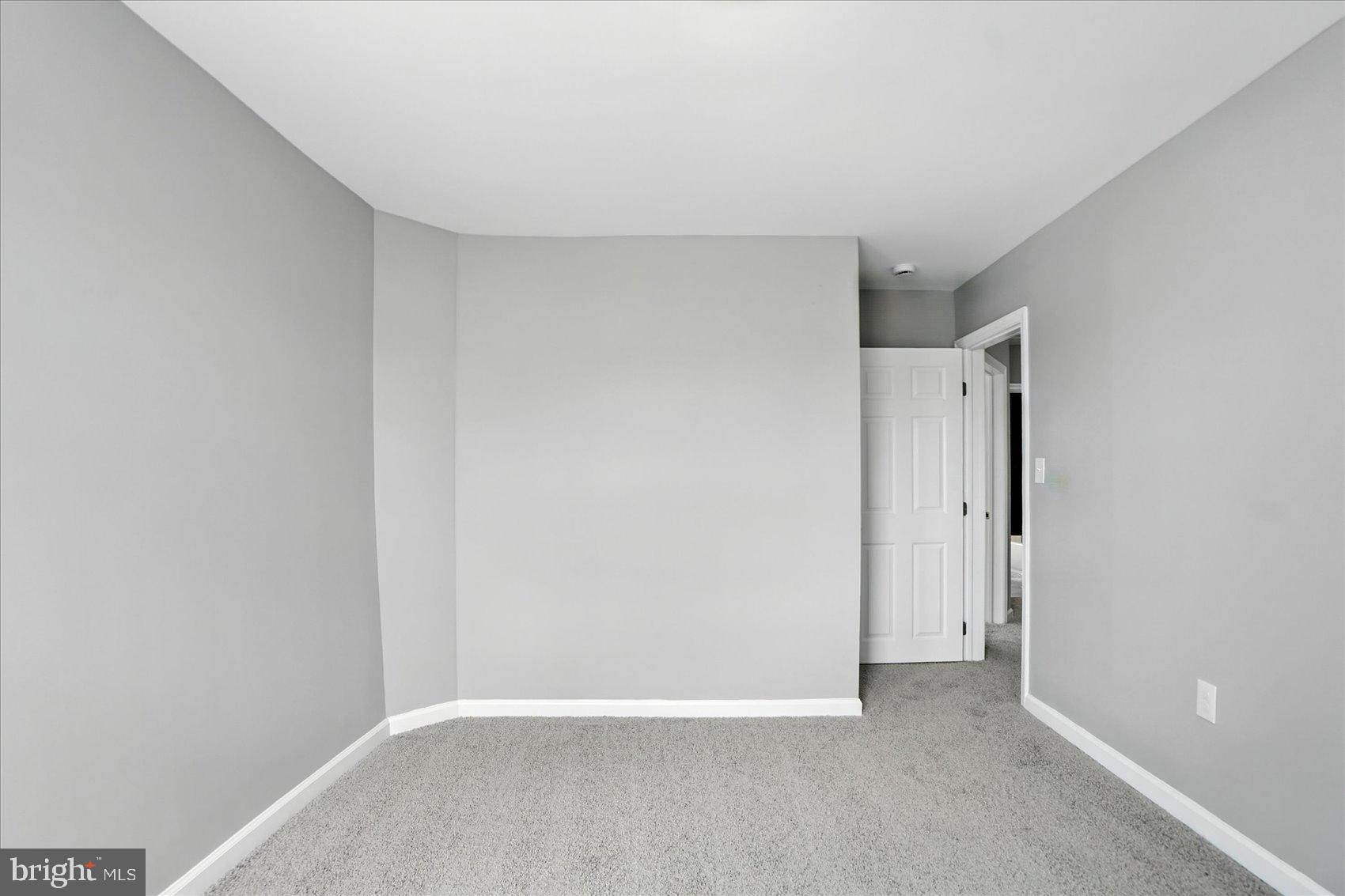 6147 Northdale Road Baltimore, MD 21228 - Photo 34 of 39 Gallery Image 34
