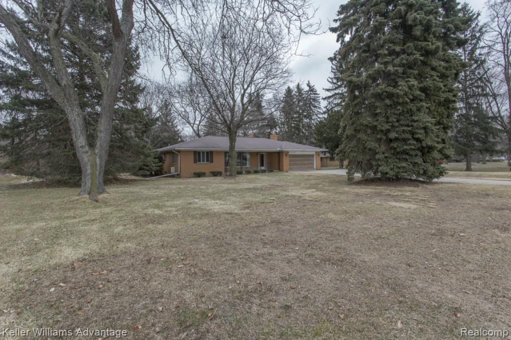 16702 Farmington Road Livonia, MI 48154 - Photo 31 of 32 3-Farmington_16702.jpg