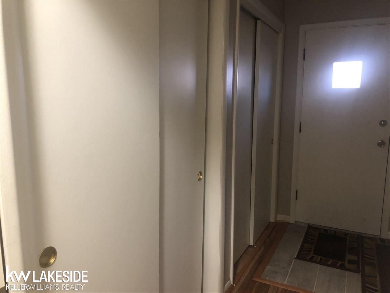 21530 Kelly Road, Unit 107 Eastpointe, MI 48021 - Photo 10 of 13