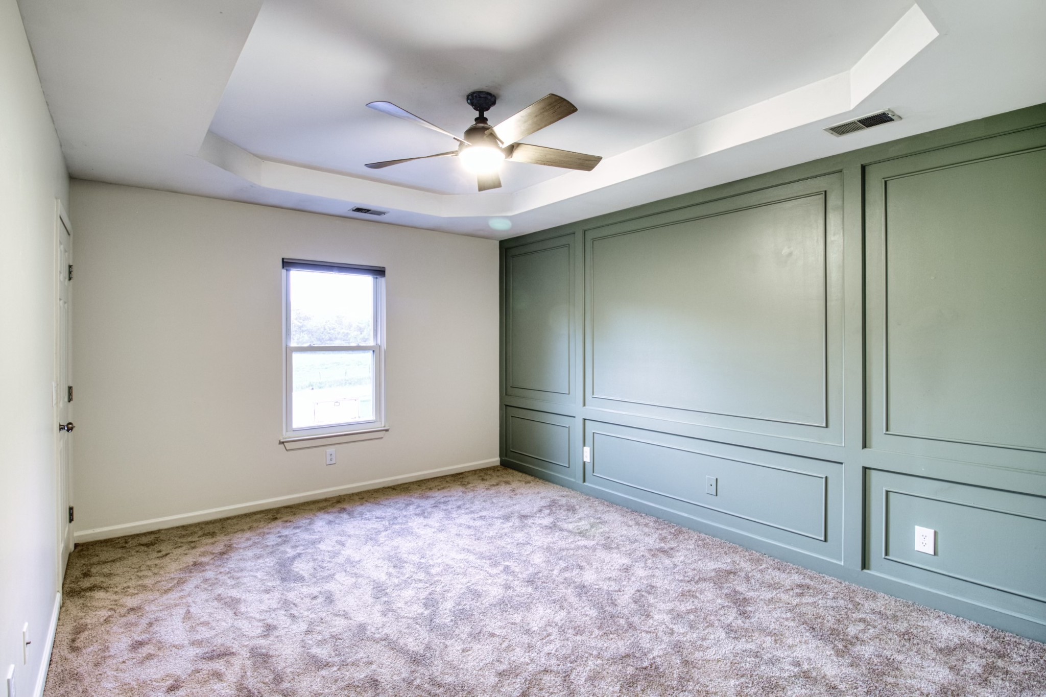 1349 Bates Road Lebanon, TN 37087 - Photo 17 of 29 a view of an empty room with a window