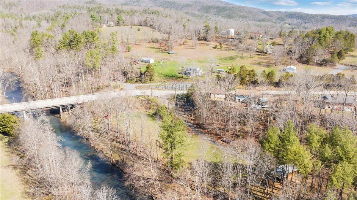 5503 Potts Creek Road Covington, VA 24426 - Photo 24 of 31 24-DJI_20240325103702_0058_D_MIB