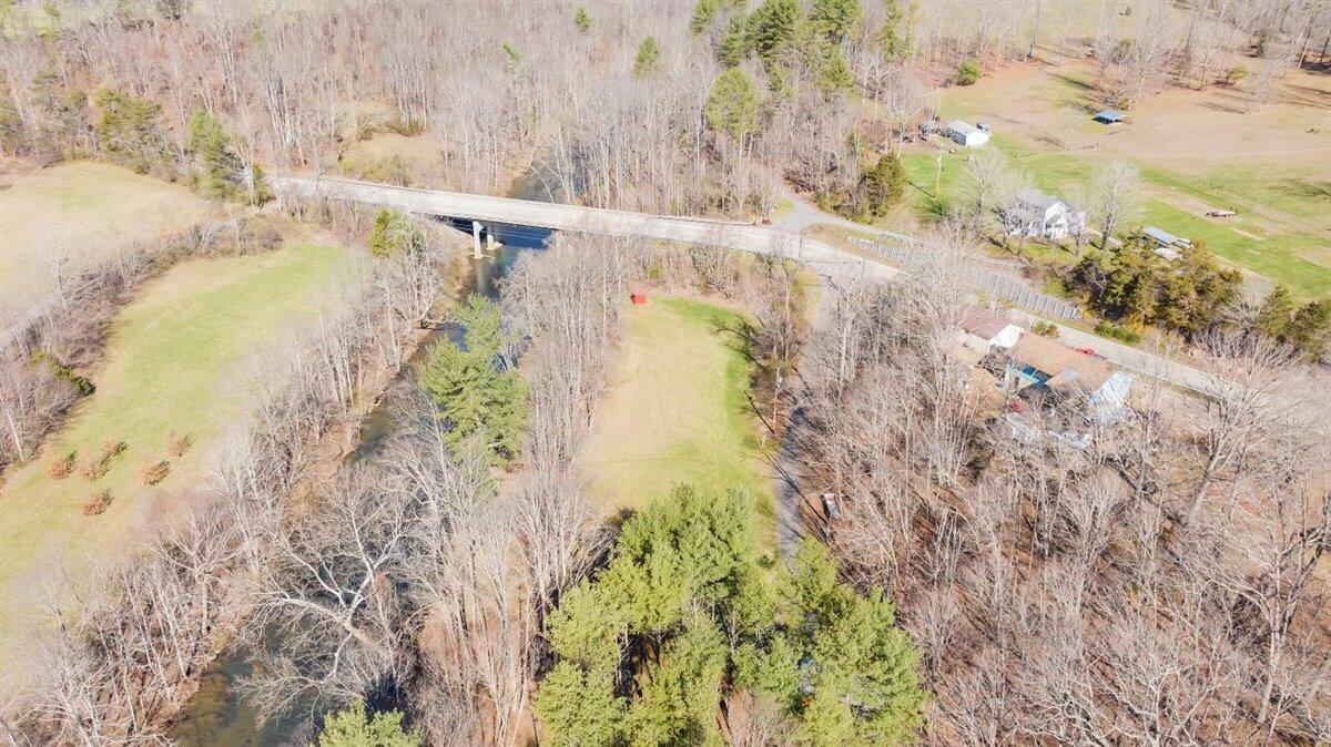 5503 Potts Creek Road Covington, VA 24426 - Photo 28 of 31 28-DJI_20240325103903_0062_D_MIB