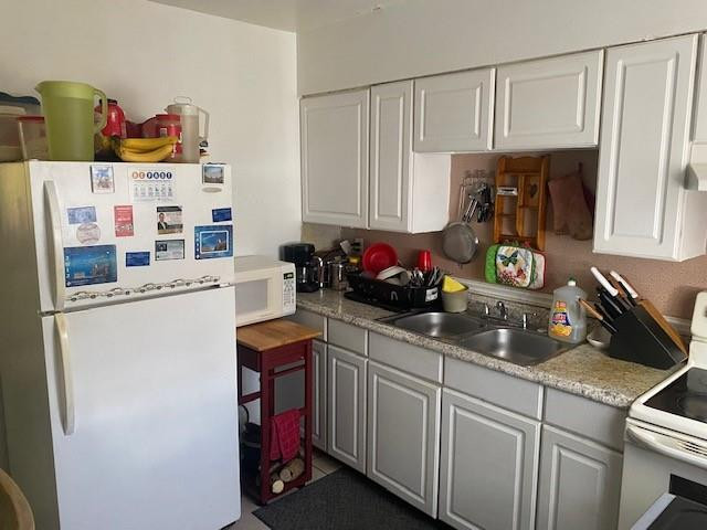 441 Silver Beach Road Riviera Beach, FL 33403 - Photo 18 of 31 Photo 18