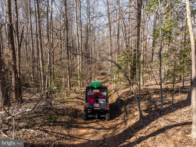 $259,000 | 4 Dillard Road, Fredericksburg, VA 22407