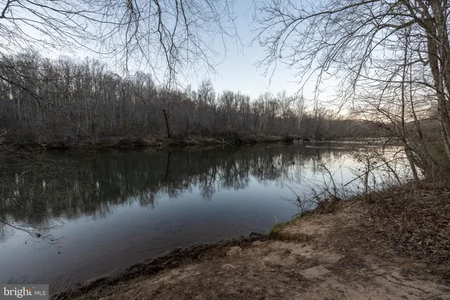 $259,000 | 4 Dillard Road, Fredericksburg, VA 22407