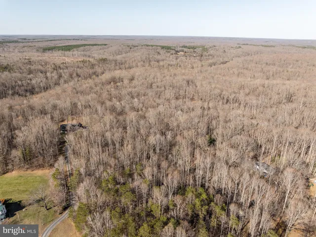 $259,000 | 4 Dillard Road, Fredericksburg, VA 22407