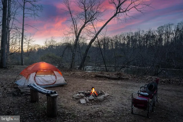 $259,000 | 4 Dillard Road, Fredericksburg, VA 22407