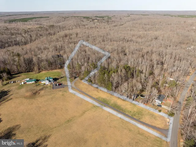 $259,000 | 4 Dillard Road, Fredericksburg, VA 22407