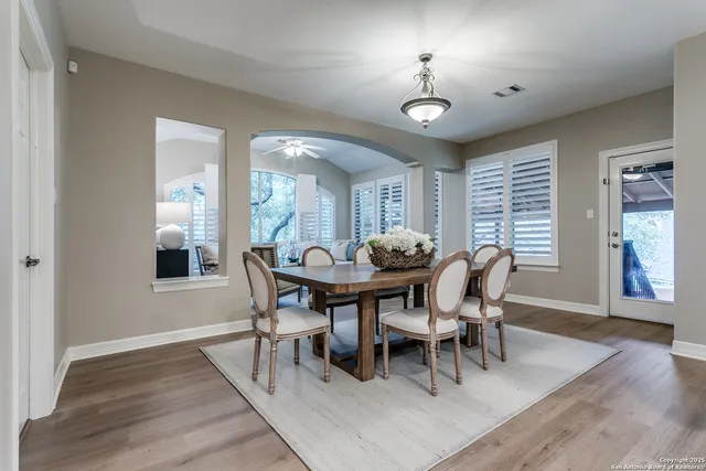 $599,900 | 410 Flintlock, San Antonio, TX 78260