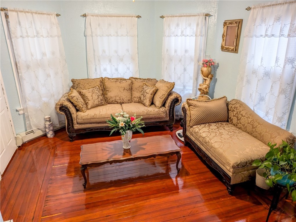 116 Miller Avenue Providence, RI 02905 - Photo 2 of 23