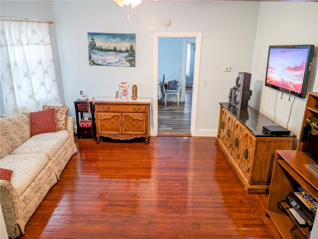 116 Miller Avenue Providence, RI 02905 - Photo 3 of 23