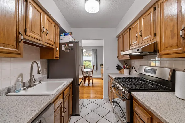 $320,000 | 2 Greenfield Extension, Unit G8, Essex, VT 05452