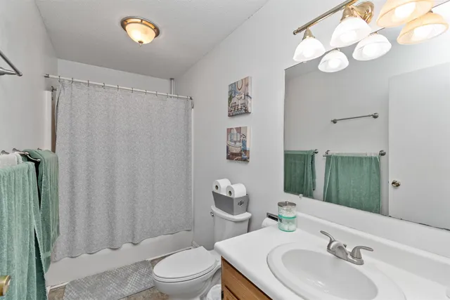 $320,000 | 2 Greenfield Extension, Unit G8, Essex, VT 05452