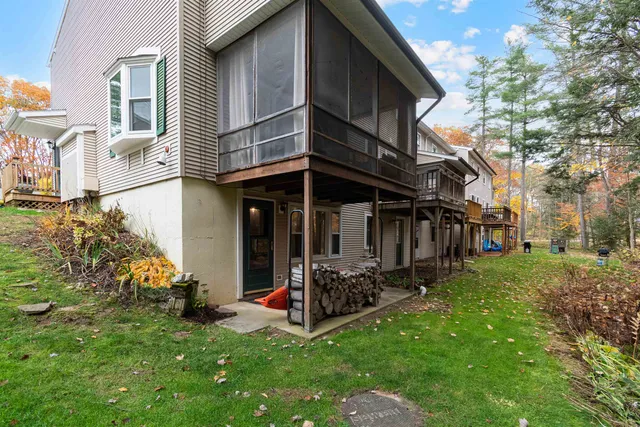 $320,000 | 2 Greenfield Extension, Unit G8, Essex, VT 05452