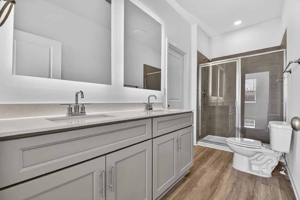 7 Grove Loop Blue Ridge, GA 30513 - Photo 25 of 33 a spacious bathroom with a double vanity sink mirror and shower