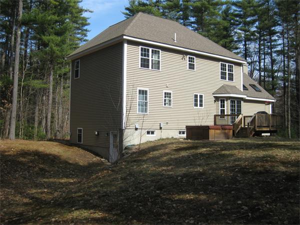 230 Island Road Lunenburg, MA 01462 - Photo 4 of 16 Gallery Image 4