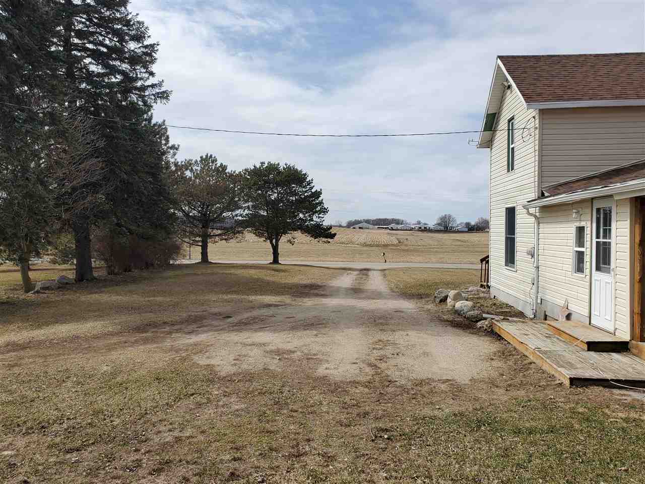 10119 South Green Road Shepherd, MI 48883 - Photo 3 of 17 1874227-2.JPG