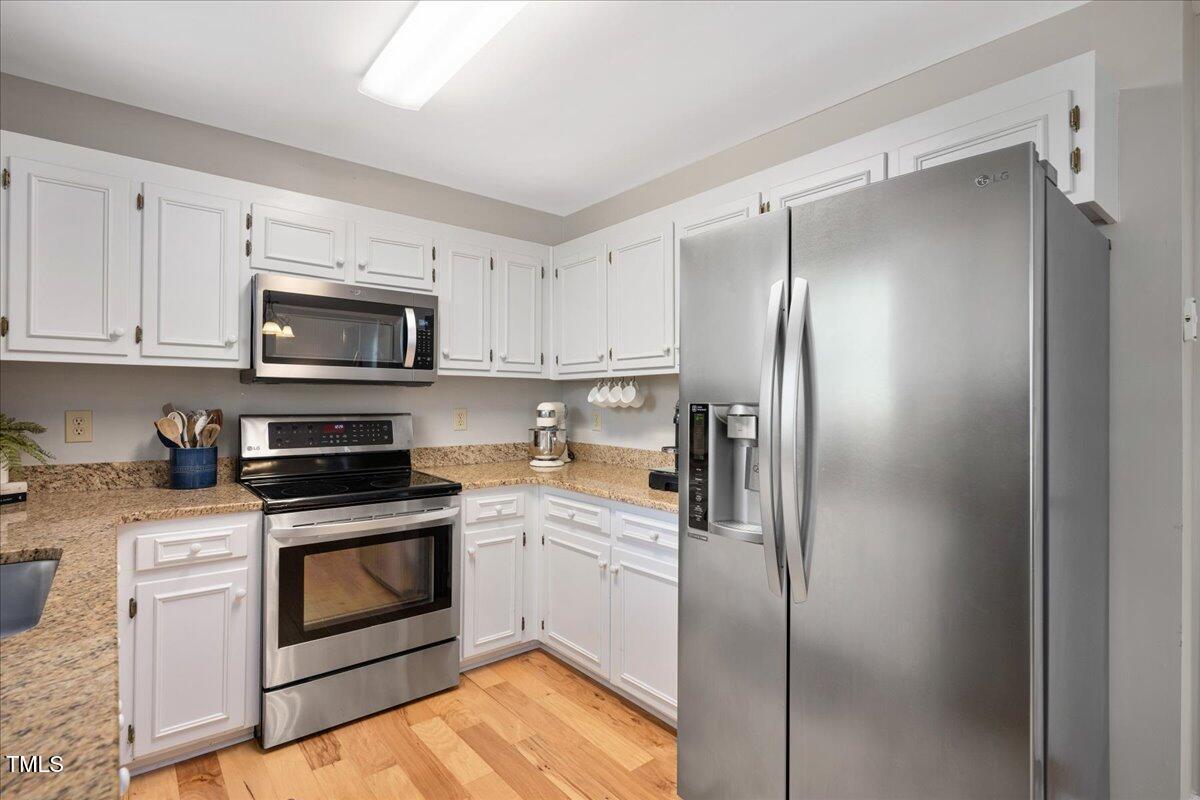 4520 Timberhurst Drive Raleigh, NC 27612 - Photo 13 of 28 13-35