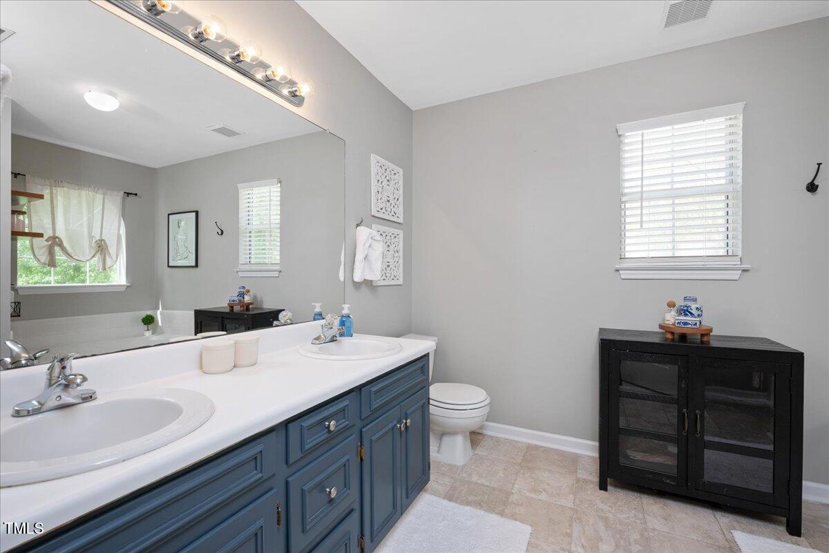 4520 Timberhurst Drive Raleigh, NC 27612 - Photo 22 of 28 22-52