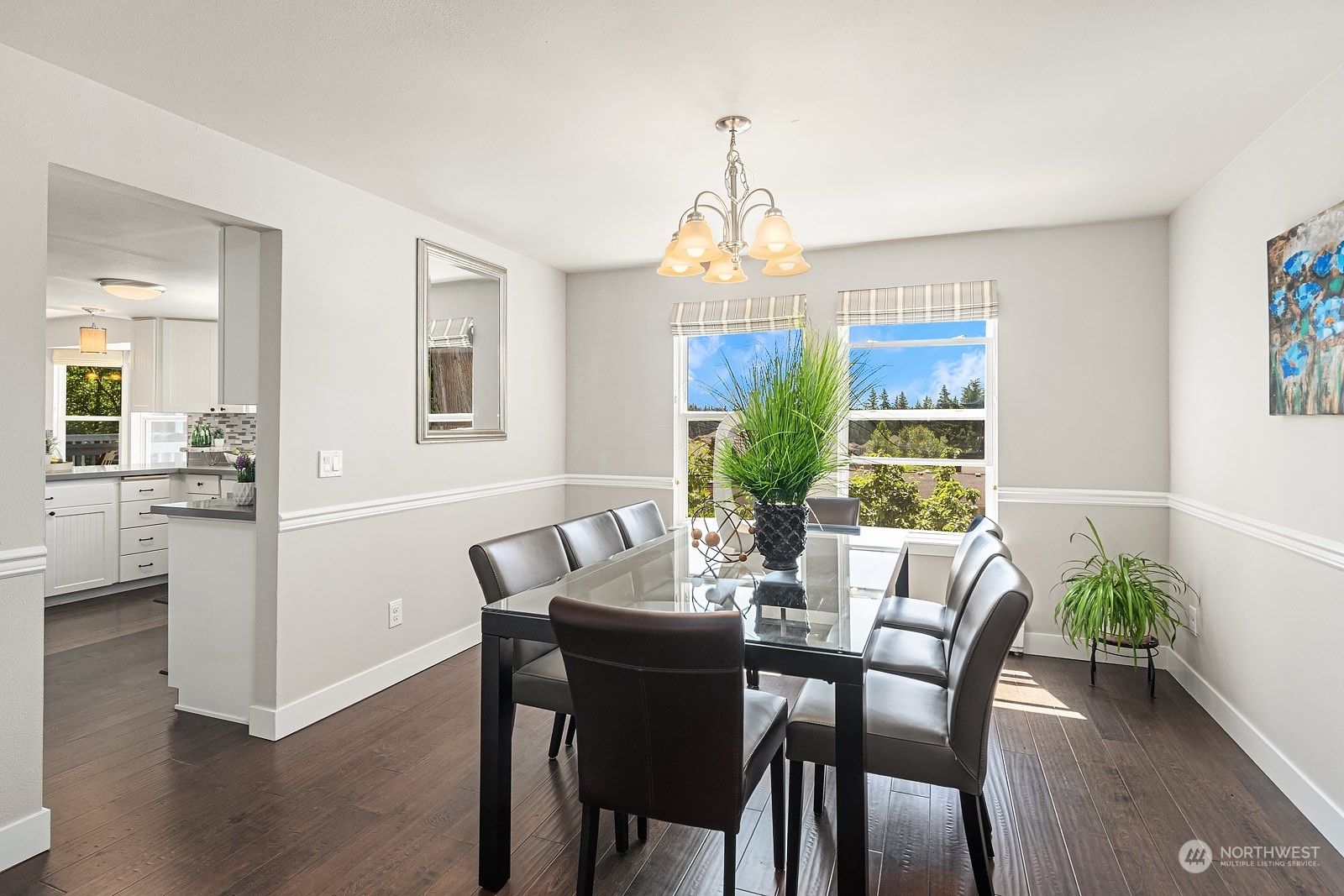 6523 Southeast 4th Place Renton, WA 98059 - Photo 5 of 36