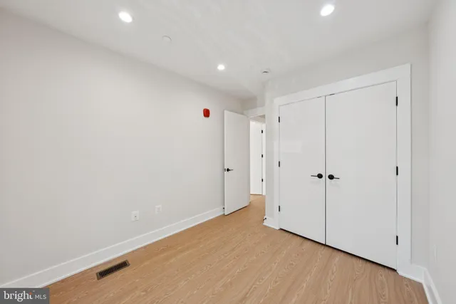 $4,200 | 2134 Wisconsin Avenue Northwest, Unit 3, Washington, DC 20007