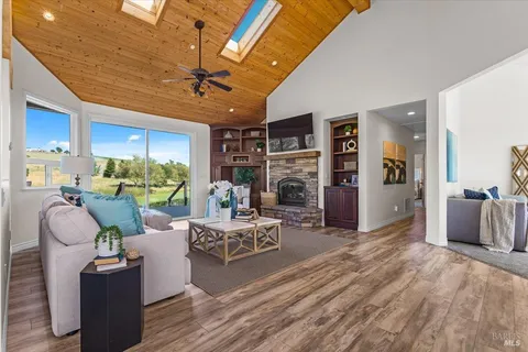 $4,200,000 | 2315 Mountain Ranch Road, Petaluma, CA 94954