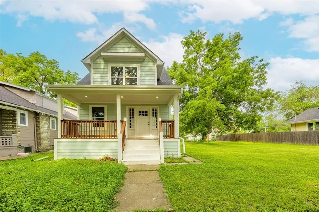 $180,000 | 4114 Agnes Avenue, Kansas City, MO 64130